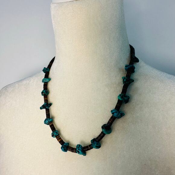 Men’s Faux Turquoise and Genuine Shell Beaded Necklace - Picture 1 of 6